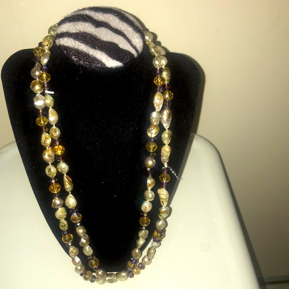 Assorted beads